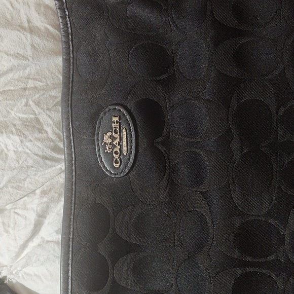 Coach Black Colette Large Monogram And Leather Shoulder Bag Like New Condition - Picture 5 of 15